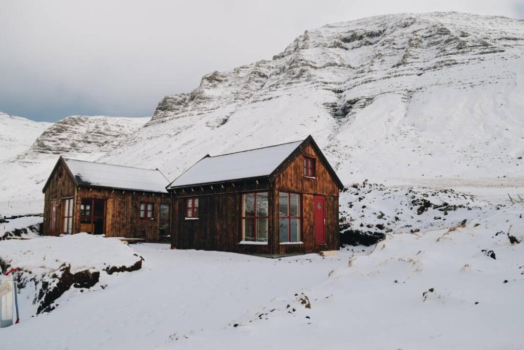 Múlafossur Cottage No 3 by Famous Waterfall in Gásadalur Exterior foto